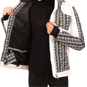 Descente NIYA Women's Black and White Ski Jacket